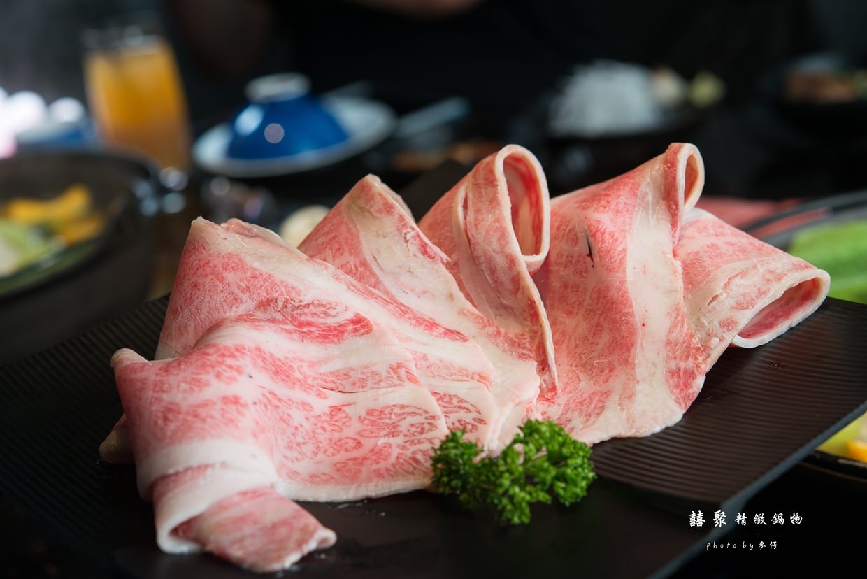 鍋物食記|囍聚精緻鍋物|鹿兒島A5+和牛翼板與頂級神戶盤克夏黑豚的極致鍋物藝品饗宴|捷運國父紀念館鍋物推薦| - 麥仔の生活日記