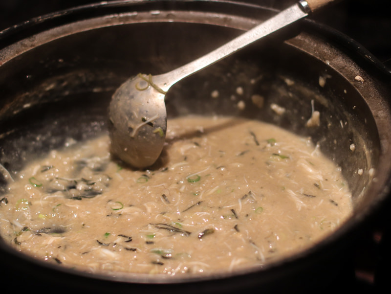 囍聚精緻鍋物，必吃爆卵海膽飯，超頂級新鮮活海鮮火鍋推薦 - Lexies Blog，寫食派