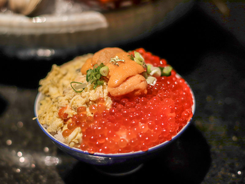 囍聚精緻鍋物，必吃爆卵海膽飯，超頂級新鮮活海鮮火鍋推薦 - Lexies Blog，寫食派