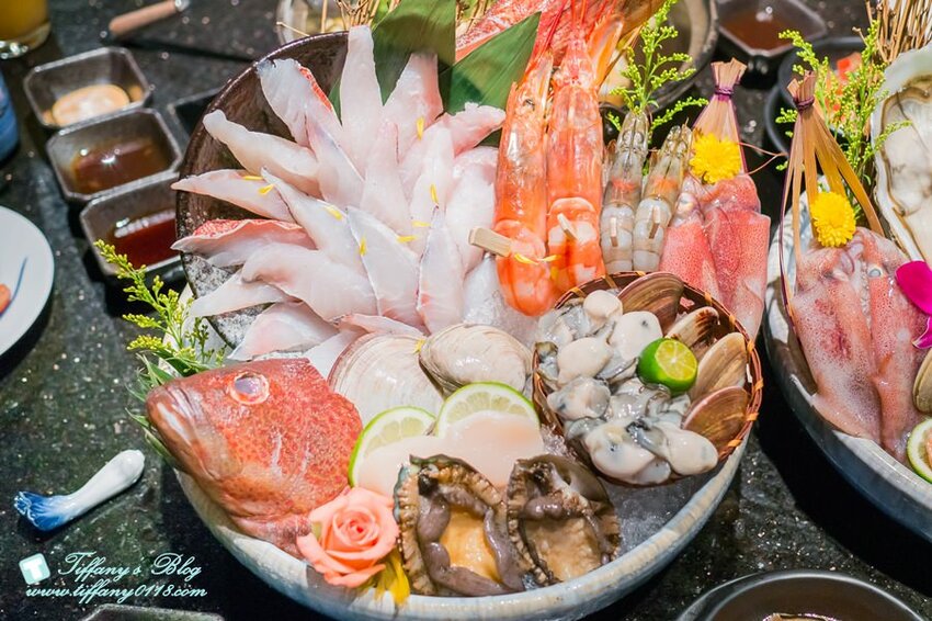 [台北火鍋]囍聚精緻鍋物/現流海鮮頂級食材環境清幽/近國父紀念館捷運站(附完整菜單)