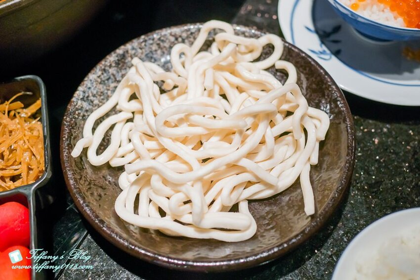 [台北火鍋]囍聚精緻鍋物/現流海鮮頂級食材環境清幽/近國父紀念館捷運站(附完整菜單)