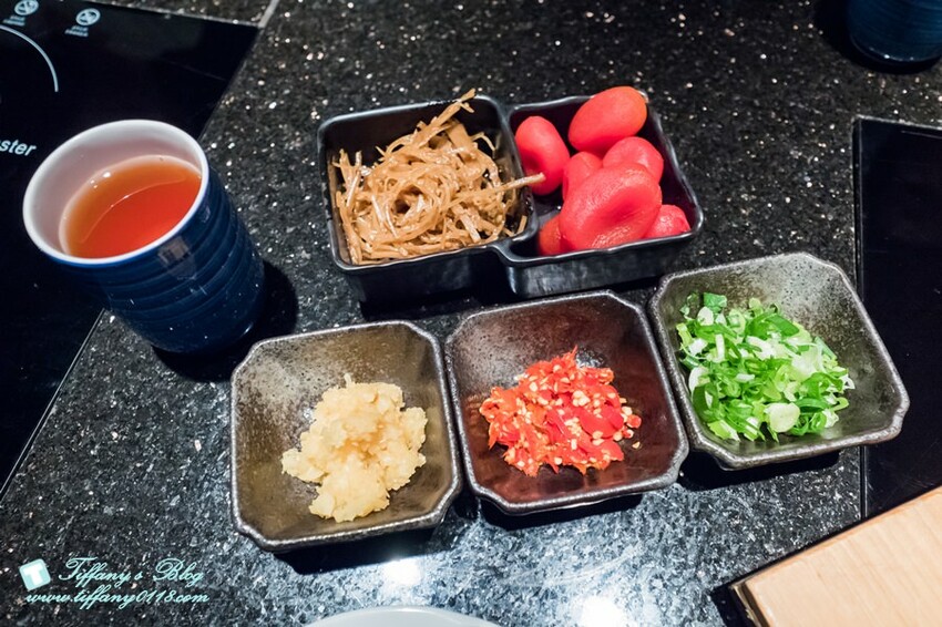 [台北火鍋]囍聚精緻鍋物/現流海鮮頂級食材環境清幽/近國父紀念館捷運站(附完整菜單)