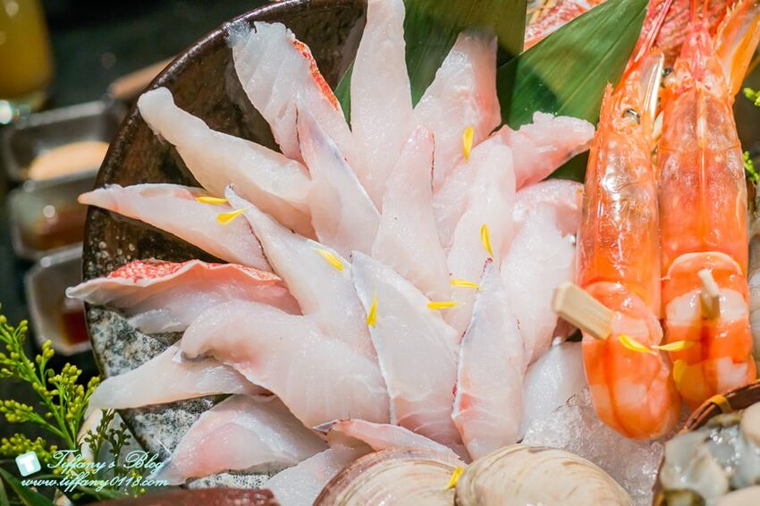 [台北火鍋]囍聚精緻鍋物/現流海鮮頂級食材環境清幽/近國父紀念館捷運站(附完整菜單)