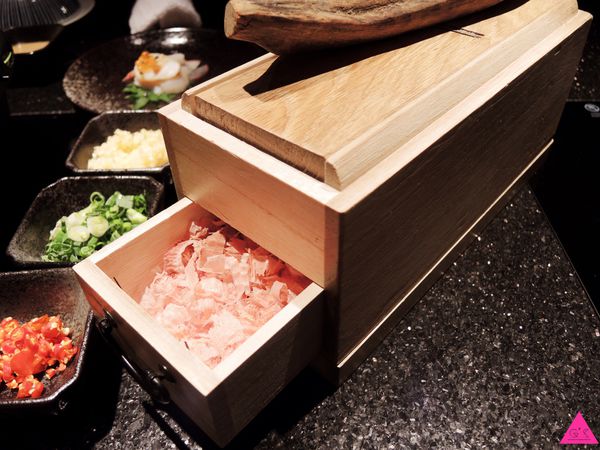 [GS愛吃鬼]國父紀念館站X囍聚 精緻鍋物 X 藝人主播大力推薦 吃得出食材原味的頂級鍋物