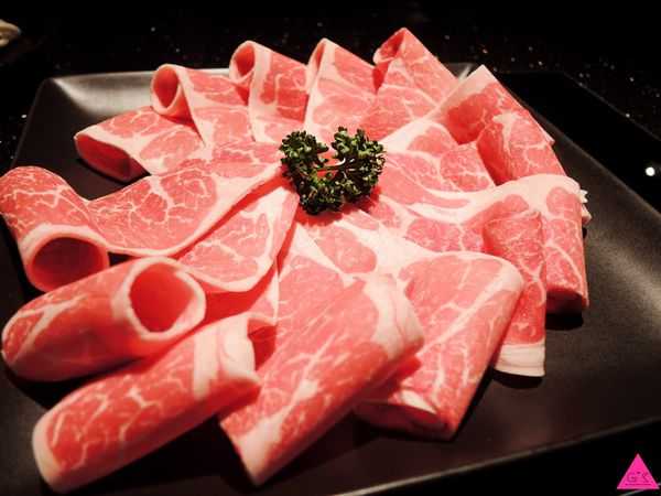 [GS愛吃鬼]國父紀念館站X囍聚 精緻鍋物 X 藝人主播大力推薦 吃得出食材原味的頂級鍋物