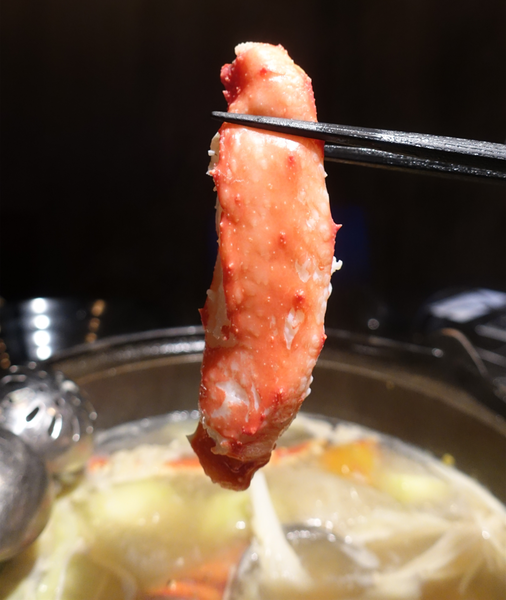 《囍聚精緻鍋物》海釣鮮饌直送火鍋裡，把新鮮抬到最高規格！