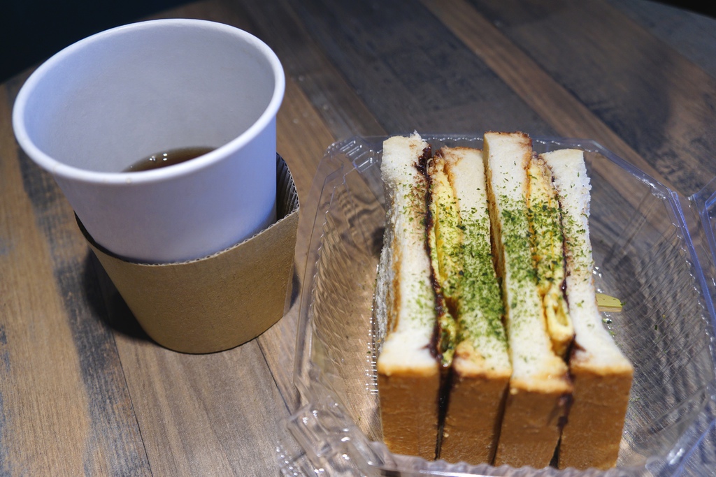 花醬巧克力蛋 花醬巧克力蛋