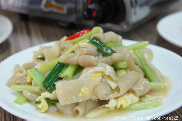 《台中。美食》古早味甘蔗鴨、老菜脯布袋雞阿禧師懷舊餐廳尋年味