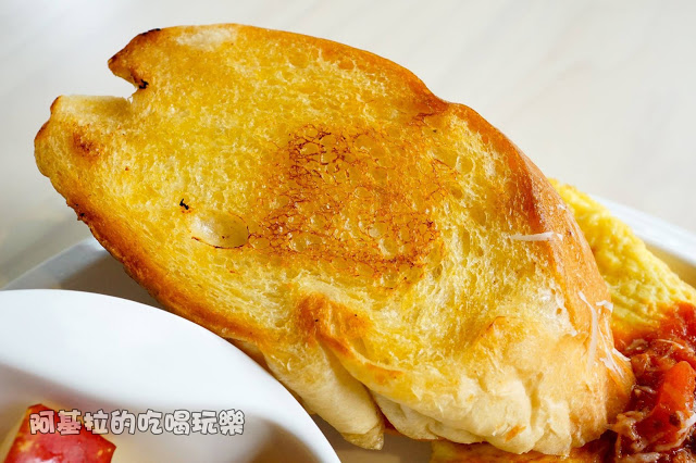 台中市｜美食｜ISIT COFFEE