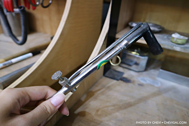 台中北屯│喬安格斯珠寶學院＊台中金工體驗課程推薦。原來自己也能做出質感飾品！