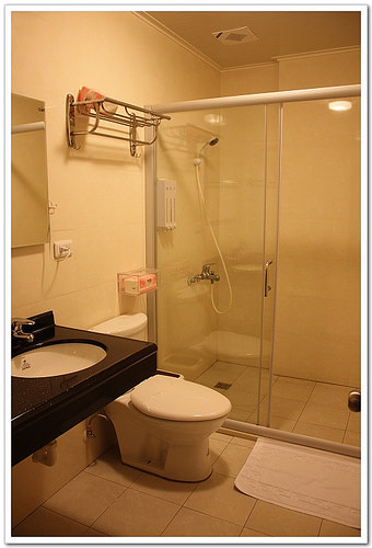 《幸福行》墾丁民宿‧晴天民宿2館(晴陽光民宿)~車城海生館住宿