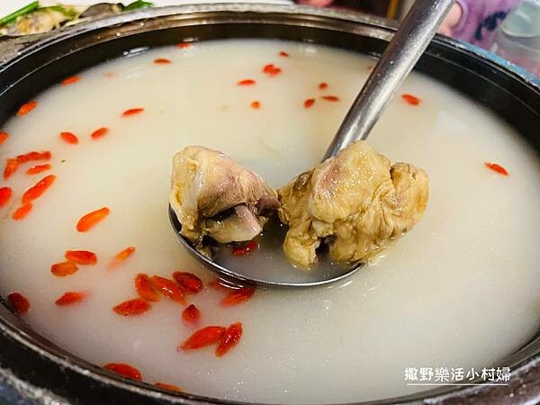 懷舊農家餐廳【壯圍穀倉風味料理】必吃割稻飯、西魯肉、赤板鴨胸 懷舊農家餐廳【壯圍穀倉風味料理】必吃割稻飯、西魯肉、赤板鴨胸