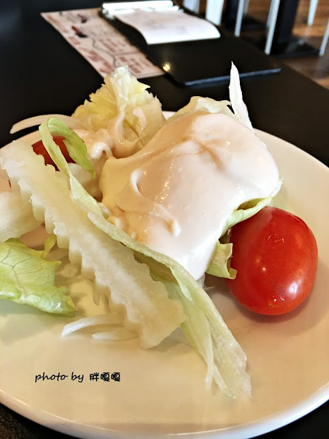 【台中 西屯】肋舖子LePuz◎新美式餐廳、自助式沙拉吧、飲料無限暢飲、商業午餐很划算◎