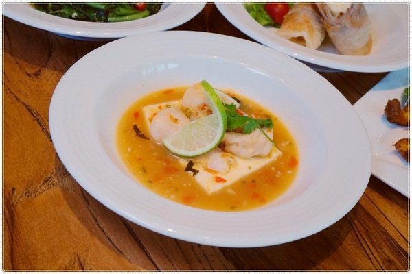 金福氣南洋食堂:台中北屯』金福氣南洋食堂║食尚玩家推薦,懷舊復古風、特色南洋風味餐、彩虹起司吐司超邪惡