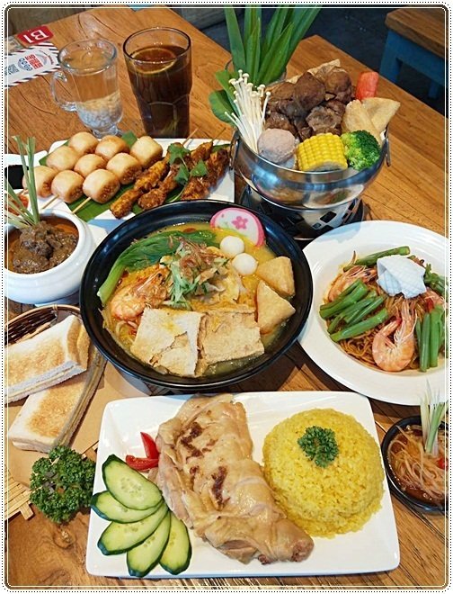 金福氣南洋食堂:台中北屯』金福氣南洋食堂║食尚玩家推薦,懷舊復古風、特色南洋風味餐、彩虹起司吐司超邪惡