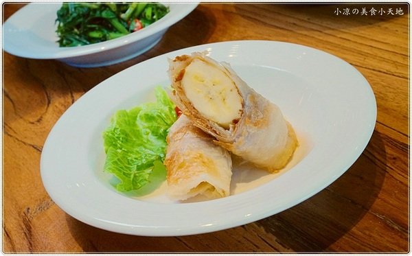 金福氣南洋食堂:台中北屯』金福氣南洋食堂║食尚玩家推薦,懷舊復古風、特色南洋風味餐、彩虹起司吐司超邪惡