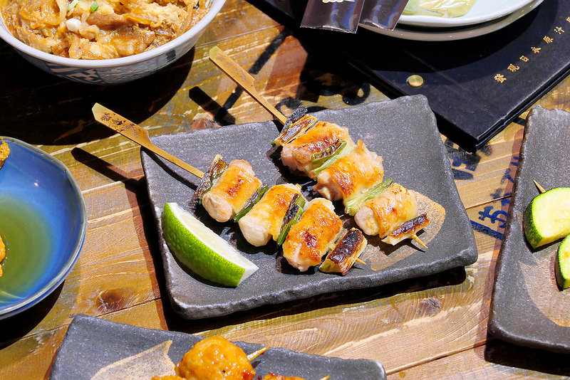 大手燒日式關東煮：日式車站造景昭和懷舊風格 地雞串燒 丼飯火鍋加日本進口關東煮獨特口味宵夜好選擇！