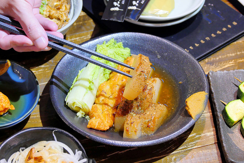 大手燒日式關東煮：日式車站造景昭和懷舊風格 地雞串燒 丼飯火鍋加日本進口關東煮獨特口味宵夜好選擇！