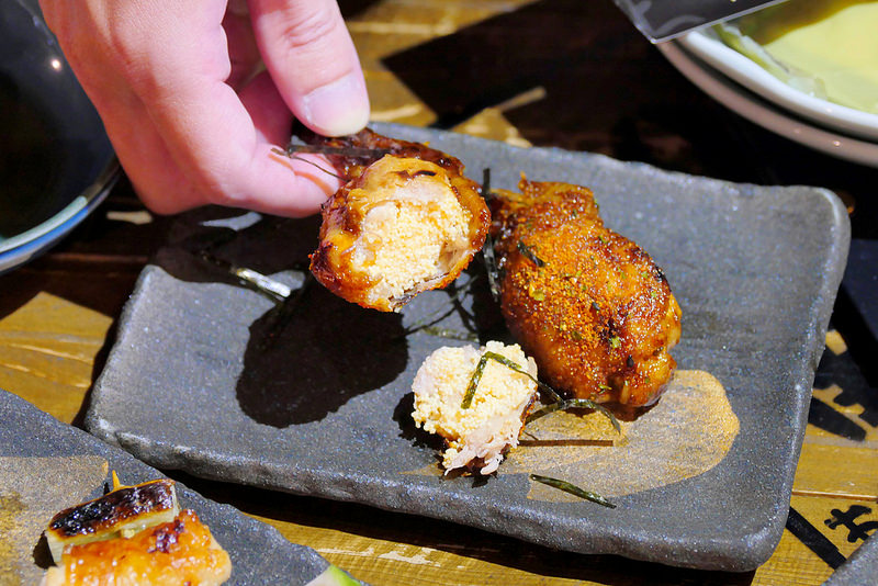 大手燒日式關東煮：日式車站造景昭和懷舊風格 地雞串燒 丼飯火鍋加日本進口關東煮獨特口味宵夜好選擇！