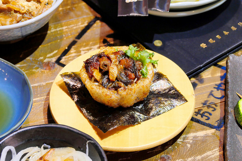 大手燒日式關東煮：日式車站造景昭和懷舊風格 地雞串燒 丼飯火鍋加日本進口關東煮獨特口味宵夜好選擇！