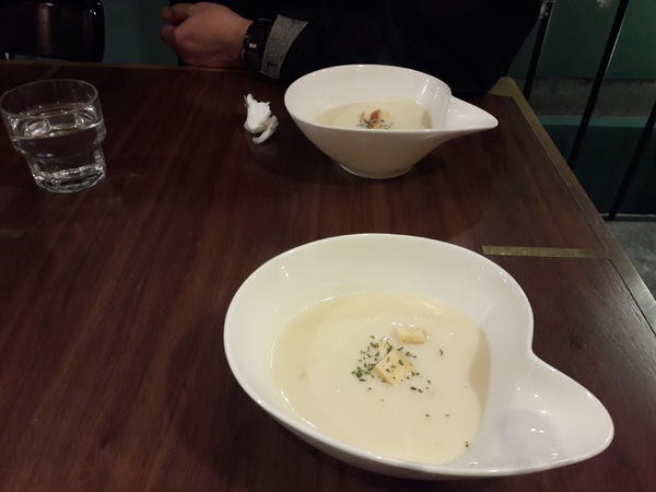 Gramercy Cafe Bistro 感恩小館(永康店)：永康街尾巴的感恩小館2