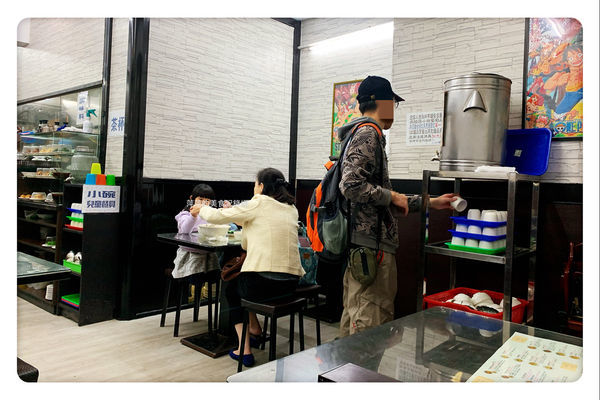 【新店美食】小樂精緻麵食館 ~ 新店鼎泰豐/七張美食❤️必點排骨蛋炒飯(附價目表) - 捷運七張站