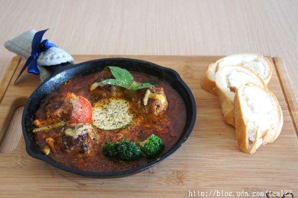 《台中大里。美食》少鹽少油天然家庭式咖啡早午餐——漫典咖啡輕食早午餐