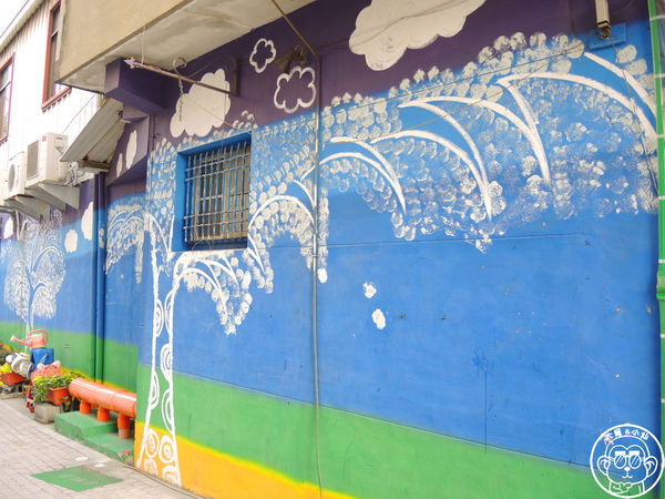 銀同社區藝術彩繪：作伙來企投【台南･銀同里彩繪巷弄 貓咪高地】貓咪控的好去處