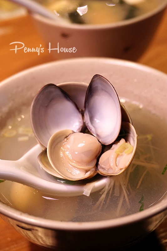 【新竹日本料理-吟川日本料理】豪華卻又平價的豪華海鮮丼，還有超肥厚的限量十份的鰻魚飯！