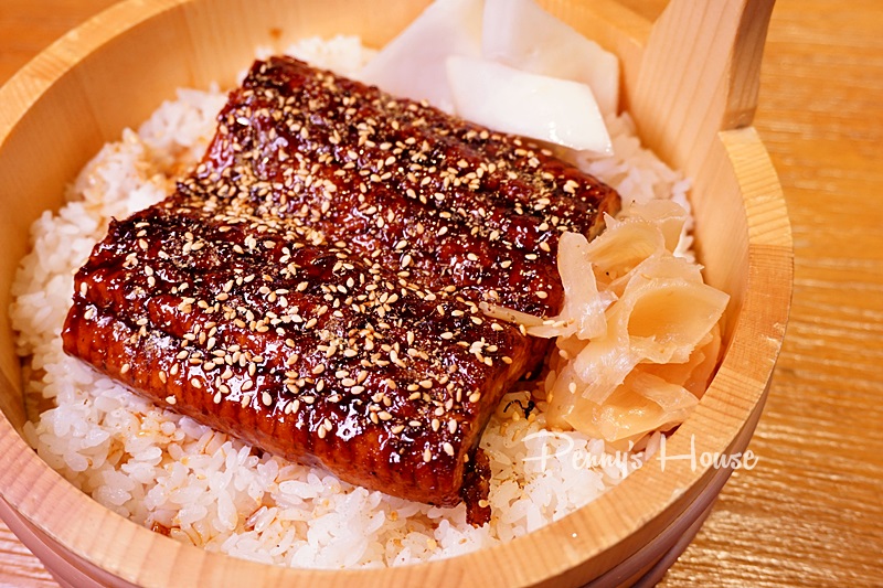 【新竹日本料理-吟川日本料理】豪華卻又平價的豪華海鮮丼，還有超肥厚的限量十份的鰻魚飯！