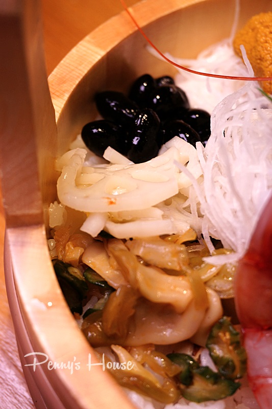 【新竹日本料理-吟川日本料理】豪華卻又平價的豪華海鮮丼，還有超肥厚的限量十份的鰻魚飯！