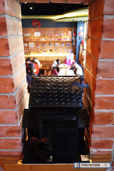 台中草悟道【南瓜屋魔女露露的廚房】滿滿南瓜圍繞童話故事主題風餐廳。草悟道義式料理