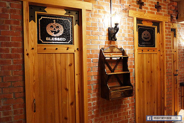 台中草悟道【南瓜屋魔女露露的廚房】滿滿南瓜圍繞童話故事主題風餐廳。草悟道義式料理