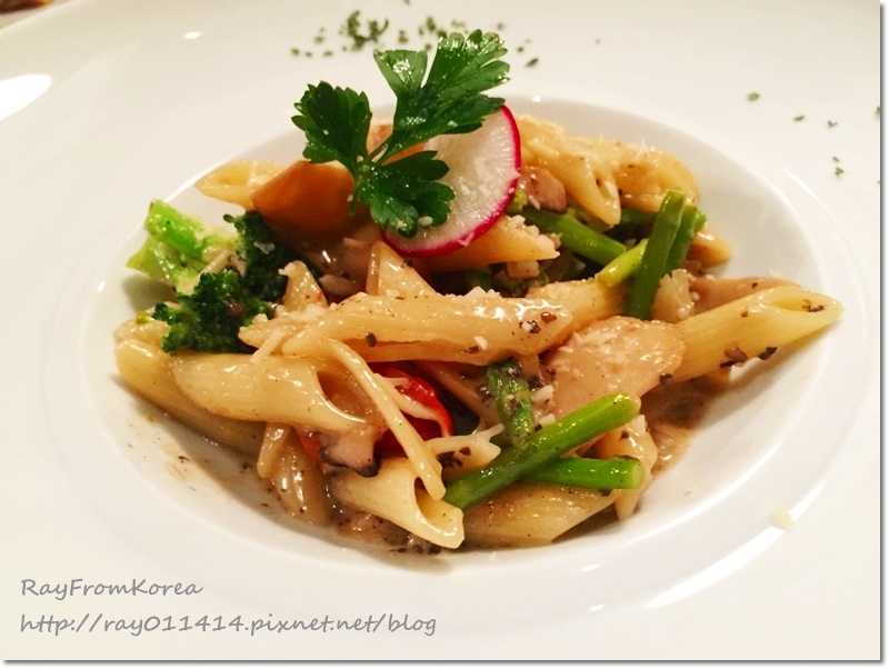 IMG_9436.JPG IMG_9436.JPG