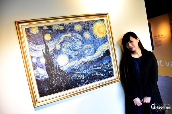 【新北。景點】 瑞芳 / 星空草原，擁恆文創園區，成千上萬的光碟片藝術地景，梵谷的畫