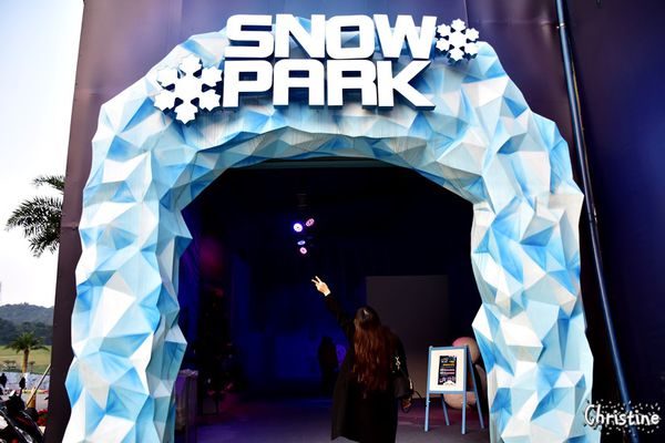 【新北。景點】 瑞芳 / 星空草原，擁恆文創園區，成千上萬的光碟片藝術地景，梵谷的畫