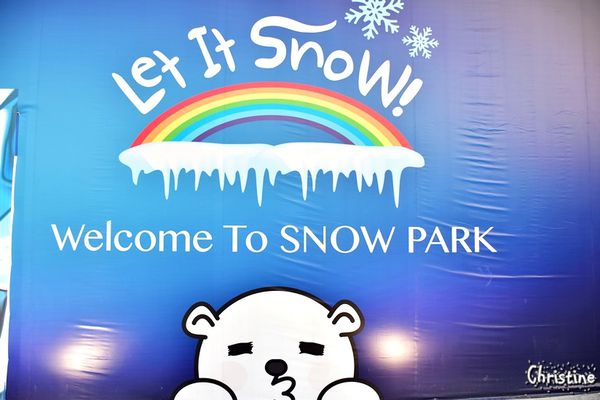 【新北。景點】 瑞芳 / 星空草原，擁恆文創園區，成千上萬的光碟片藝術地景，梵谷的畫