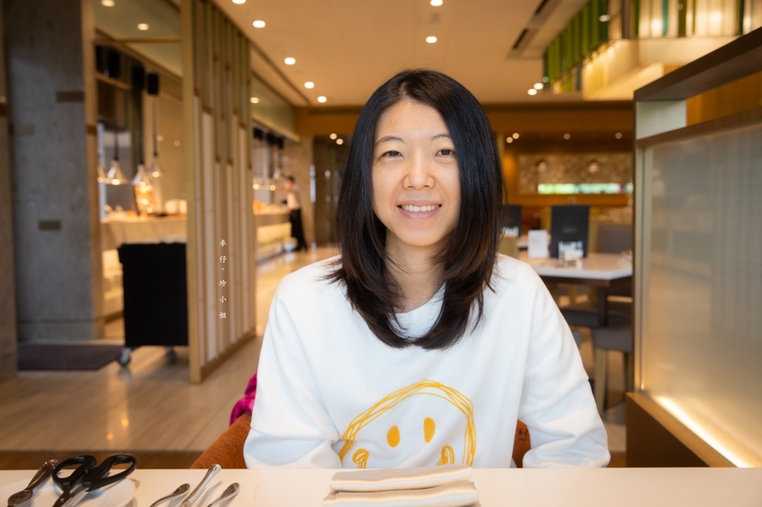 台北南港超浮誇海陸雙饗主餐，吃美國極黑和牛送龍蝦只在『六福萬怡酒店敘日全日餐廳』，全面現點現做更放心