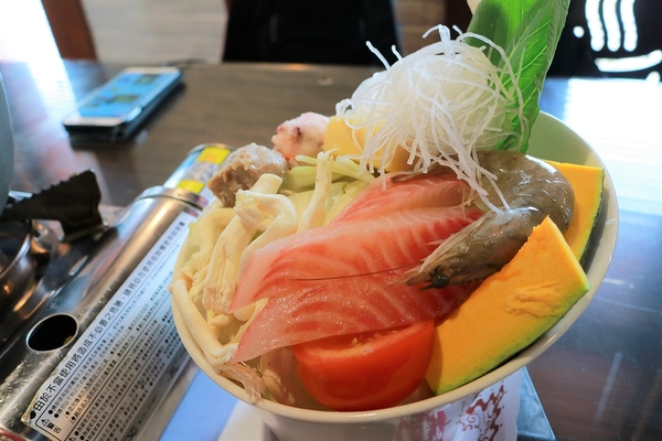 小品蝸牛生態農場: 【彰化溪湖景點】小品蝸牛生態農場~可愛逗趣的囍神蝸月老求紅線