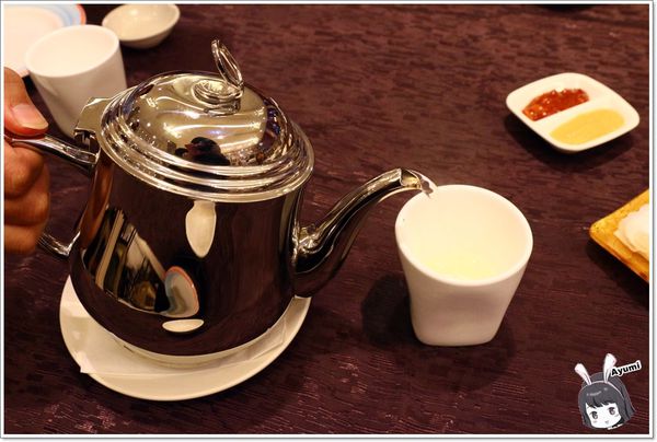 寶麗金餐飲集團崇德店：[食記]►台中北屯區◄寶麗金餐飲集團崇德店/寶麗金台中時尚港式飲茶/港式創意料理