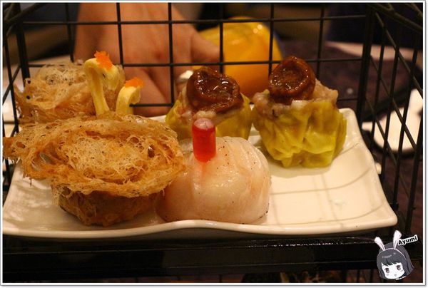 寶麗金餐飲集團崇德店：[食記]►台中北屯區◄寶麗金餐飲集團崇德店/寶麗金台中時尚港式飲茶/港式創意料理