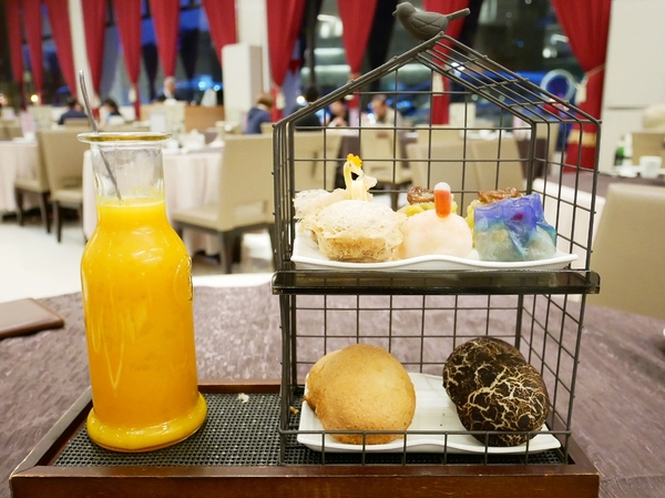 寶麗金餐飲集團崇德店:寶麗金餐飲集團崇德店-賓至如歸的服務 整潔寬敞的空間 精緻美味的料理 很適合與家人朋友前往用餐