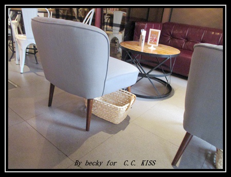 C.C.KISS Coffee&Cake：<捷運忠孝復興站>查理布朗新品牌，鐵鏟甜點及可以客制化的台北東區下午茶點～C.C. KISS