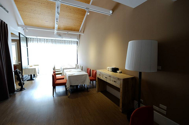 21430604_1566012090086438_6340738013494451792_n