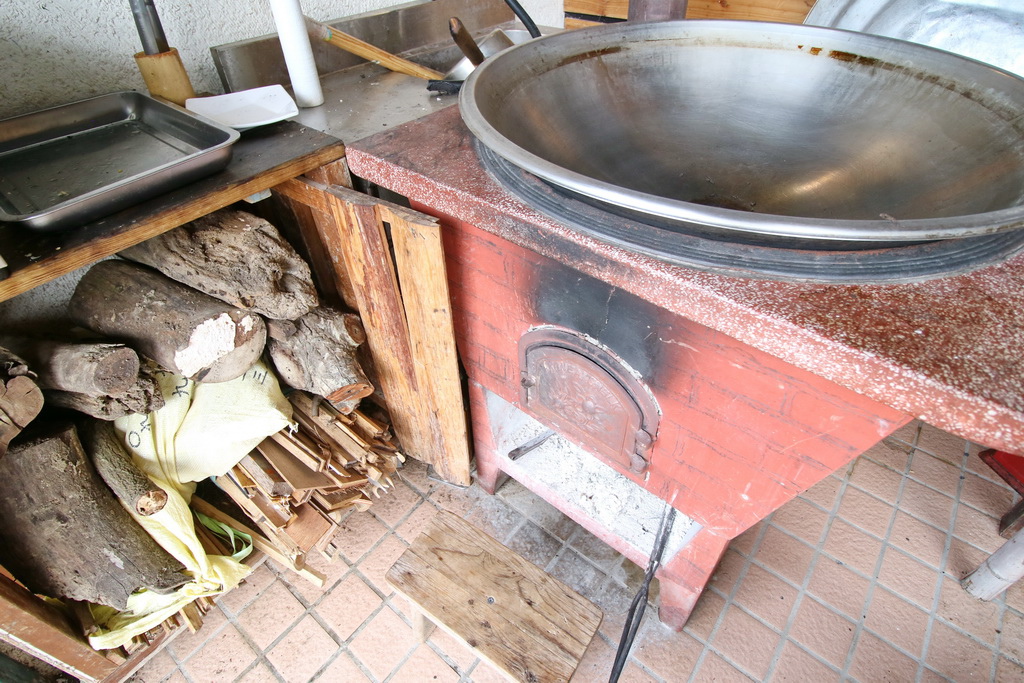 南庄必吃，老家米食堂，客家大湯圓，炸湯圓，南庄手工麵，電視報導南庄美食