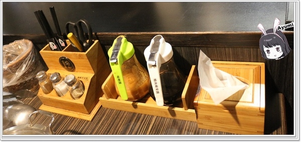 好客燒烤(中壢店)：[食記]►桃園中壢區◄好客燒烤海鮮吃到飽/調酒喝到爽/帝王蟹腳/戰斧牛排/萬里蟹/嚴選泰國蝦/琥珀蝦/霸王蝦/法式松阪豬排