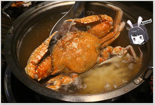 好客燒烤(中壢店)：[食記]►桃園中壢區◄好客燒烤海鮮吃到飽/調酒喝到爽/帝王蟹腳/戰斧牛排/萬里蟹/嚴選泰國蝦/琥珀蝦/霸王蝦/法式松阪豬排