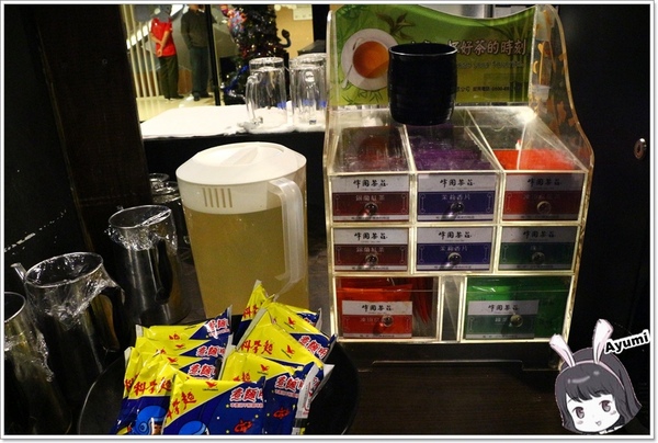 好客燒烤(中壢店)：[食記]►桃園中壢區◄好客燒烤海鮮吃到飽/調酒喝到爽/帝王蟹腳/戰斧牛排/萬里蟹/嚴選泰國蝦/琥珀蝦/霸王蝦/法式松阪豬排