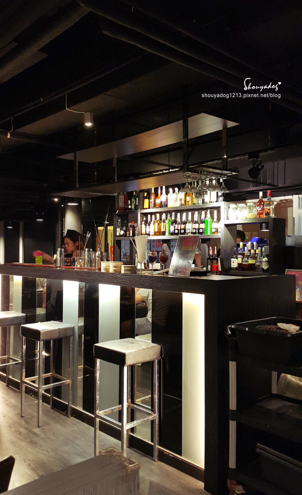 好客燒烤(中壢店):【吃到飽】浪漫調酒X燒烤火鍋 海鮮滿滿帝王餐 桃園燒肉 好客燒烤