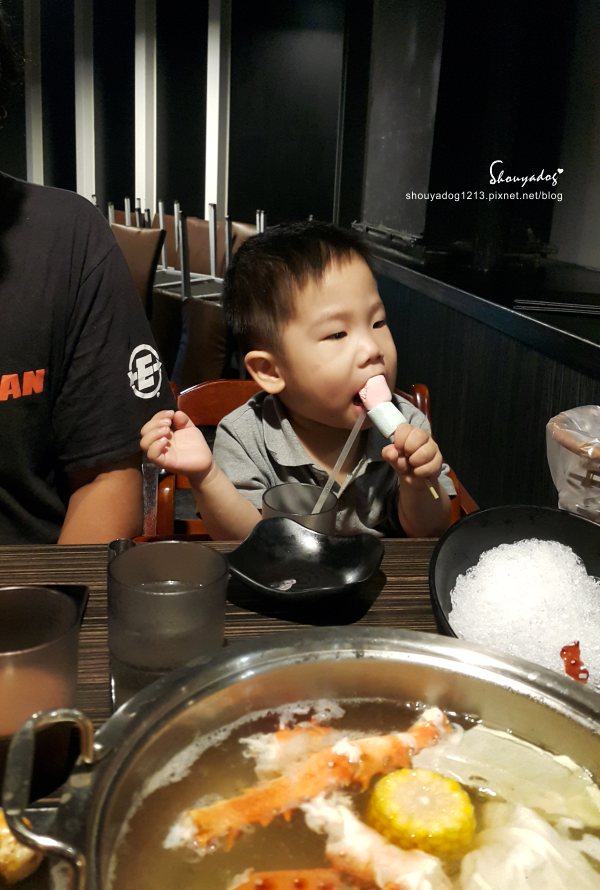 好客燒烤(中壢店):【吃到飽】浪漫調酒X燒烤火鍋 海鮮滿滿帝王餐 桃園燒肉 好客燒烤